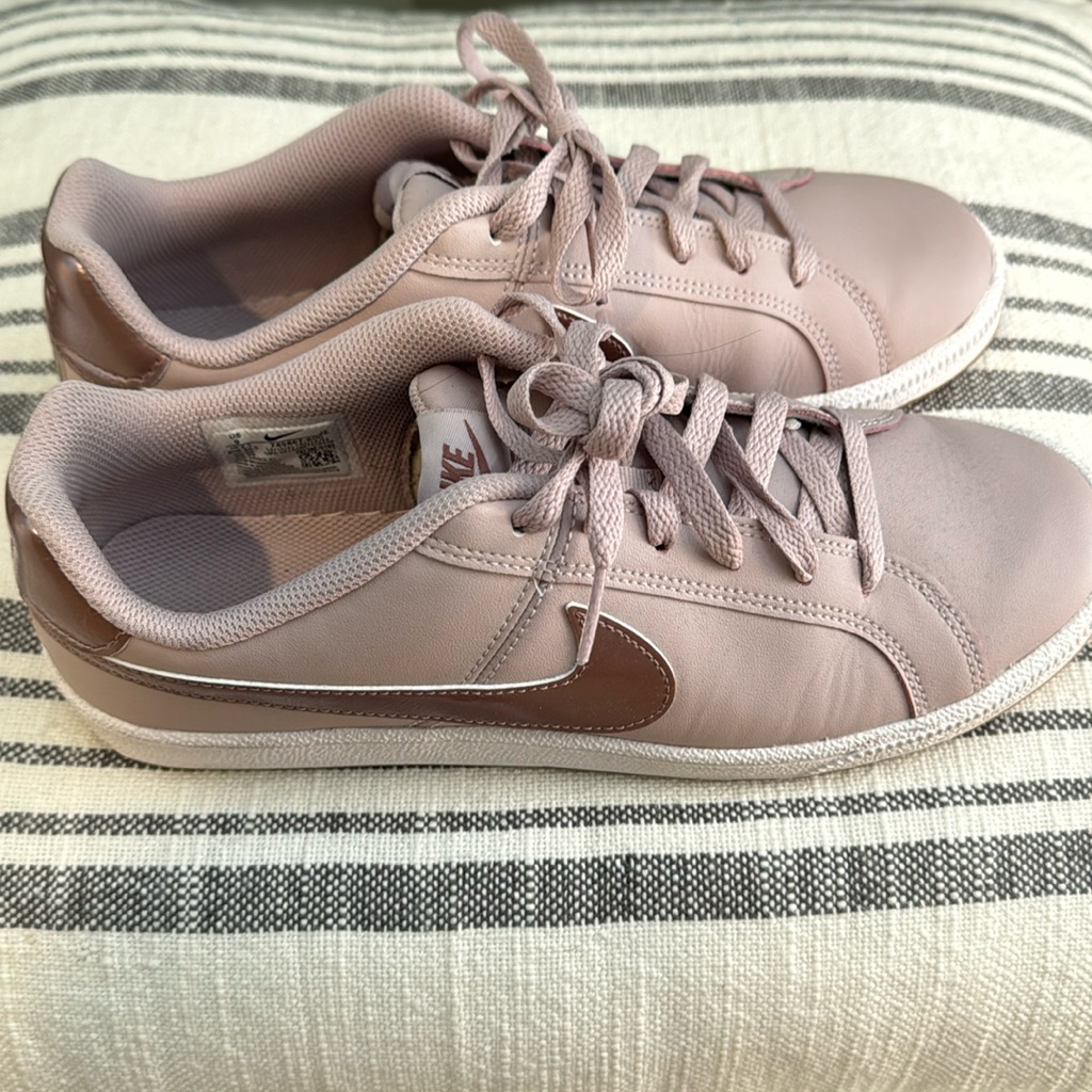 Women’s 9 Court Royale In Smokey Mauve